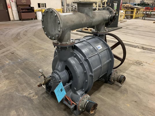 Nash (Hisco) #CL-3002, vacuum pump, water cooled, no motor - Image 9