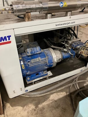 Lonestar #Lariat, 4' 4" X, 8' 4" Y, 50 HP, 60000 psi, Siemens Simatic HMI Control, KMT SL-IV Streamline - Image 4