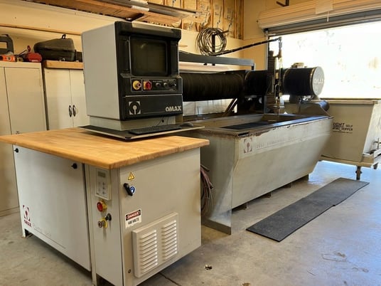 Omax #2652, CNC waterjet cutter, 2.2'x4.3'tbl., 30 HP, 50000 psi, Omax Control, 2008 - Image 2