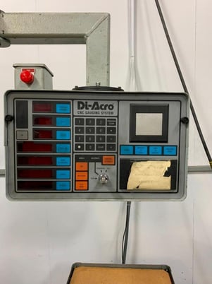 35 Ton, Pacific / Tri-Acro #35-6, hydra-mechanical brake w/CNC Back Gauge, 6' overall, 62" between housing - Image 5