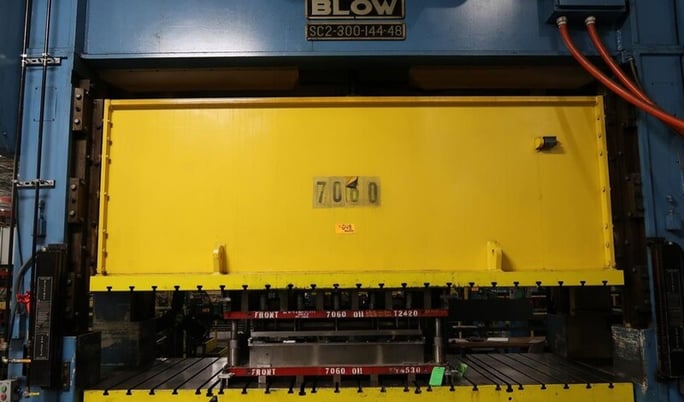 300 Ton, Blow #SC2-300-144-48, heavy duty straight side 2-point vari-speed press, 6" stroke - Image 7