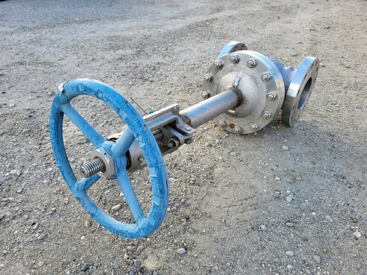 6" TY Valve Corporation #251RF0912, Gate Valve, Class 300, ASME B16.34, Stem F316 - Image 1