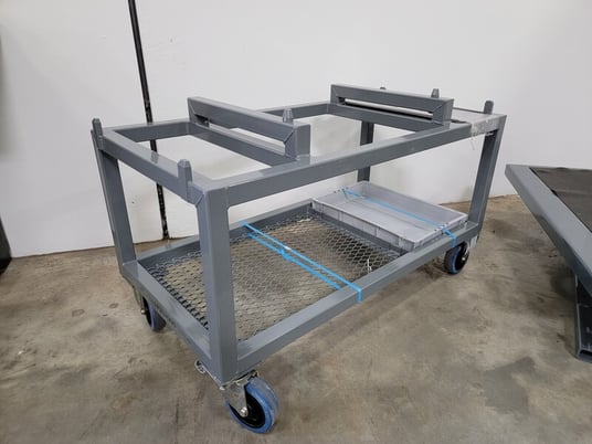 Safran #8814280000, Movable Table - Image 3