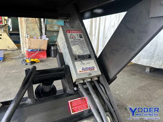 2500 lb. Autoquip #24S25, hydraulic scissor lift table, 36" x 36" platform, 32" raised height, 3/4 HP - Image 2