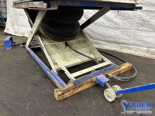 6000 lb. Chisum, air bag platform lift, 63" x 41" table, 36" raised height, pnematic foot pedal - Image 3