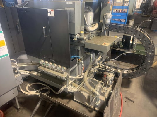 22" x 39.4" Toyoda #GE6i-100, CNC outside dimension Grinder, 21.6" grinding diameter, 1100 lb. load bet. - Image 7