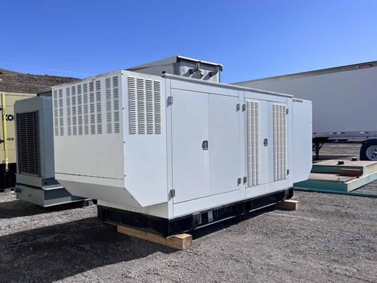 175 KW Generac #G175LG2, Natural gas generator set, 277/480 Volts - Image 2