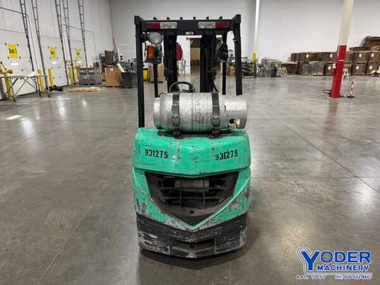 5000 lb. Mitsubishi #FGC25N, LP gas forklift, 187" raised mast, side shift, automatic transmission, 2005 - Image 9