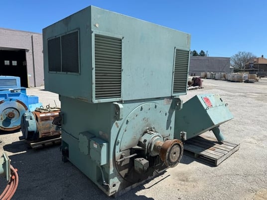 1750 HP 900 RPM Westinghouse, Frame 5611, WPIISB, 4000 Volts (2 available) - Image 1