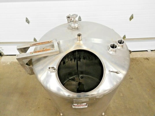 400 gallon Cherry Burrell, Stainless Steel tank with mixing blade, 50" dia. x 54" straight wall - Image 5