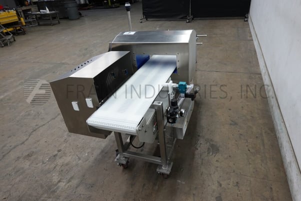 Loma #IQ4, automatic, inline, Stainless Steel conveyor through metal detector, mounted on 4 leg base frame - Image 2
