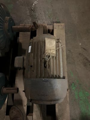 30 HP 1750 RPM General Electric, Frame 286T, 460 Volts, Squirrel Cage, electrically OK - Image 2