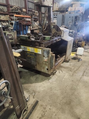 20" Hyd-Mech #V-18, tilting vertical band saw, 20" x 1-1/4" blade, 7-1/2 HP, 2001 - Image 4