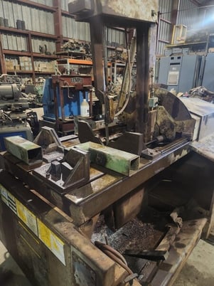 20" Hyd-Mech #V-18, tilting vertical band saw, 20" x 1-1/4" blade, 7-1/2 HP, 2001 - Image 5