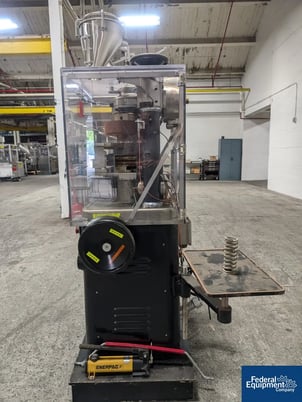 6.5 Ton, Manestry #Beta, Tablet Press, SN 9316R - Image 3