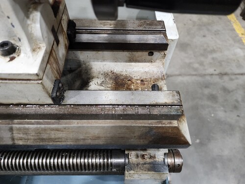しの  JET ZX Large Spindle Bore Metal Lathe, 16in. x 40in., Model