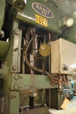75 Ton, Danly #75, 5" stroke of slide, 15" Shut Height, 36" x24" bed, air clutch/brake1975, #50690 - Image 10
