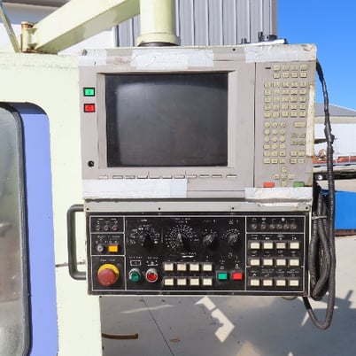 Takumi Seiki #V-11A, 3-Axis CNC vertical machining center w/4th-Axis 3PH & conveyor, 43.3" X, 21.6" Y, 25.5" - Image 2