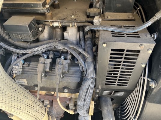 125 KW Kohler #125RZG, standby Natural gas generator, sound attenuated enclosure, 2007, $27.5k - Image 7