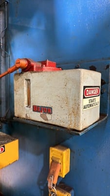 150 Ton, Niagara #PN-150-72-48, straight side double crank press, Shadow II light curtains, floor mounts, 1965 - Image 10
