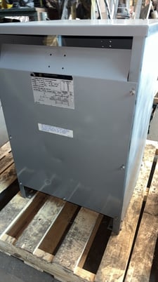 45 KVA 480 Primary, 240 Secondary, Square D, taps, type 2 - Image 1