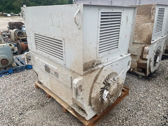 450 HP 600 RPM Toshiba, Frame 355-1120, WPIIBB, 2300 Volts (3 available) - Image 2