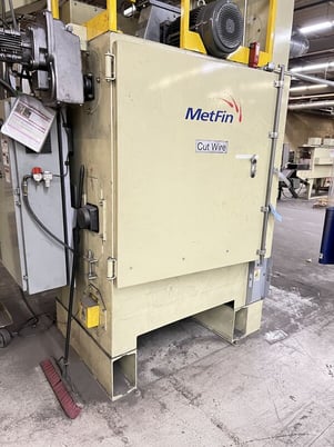 6 cu.ft. Metfin #Series-I-600" batch type shot blast w/dust collector & shaker table - Image 3