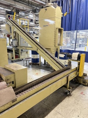 6 cu.ft. Metfin #Series-I-600" batch type shot blast w/dust collector & shaker table - Image 10