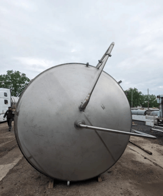 6600 gallon Santa Rosa, Stainless Steel jacketed storage tank, 96" dia. x 202" straight side, dish top, cone - Image 2