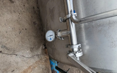 6600 gallon Santa Rosa, Stainless Steel jacketed storage tank, 96" dia. x 202" straight side, dish top, cone - Image 6
