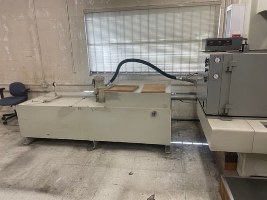 Mitsubishi #M55J, CNC sinker Electrical Discharge Machine, C7G70 Control, 37" X, 23.5" Y, 12" Z, 1989 - Image 3