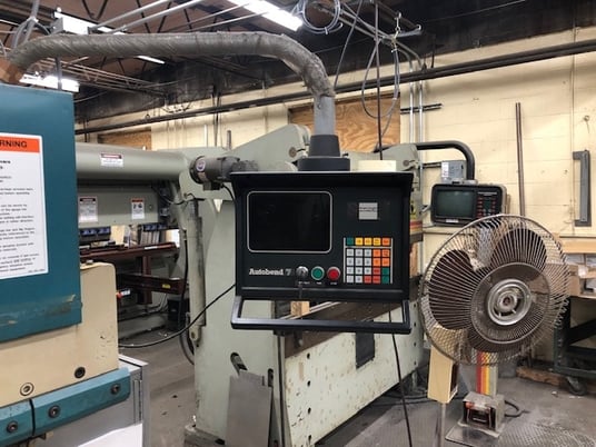25 Ton, Premier #425, CNC Press Brake, 30" between housing, 4' -1/4" Throat, 3 HP, 4" Stroke, 1998 - Image 7