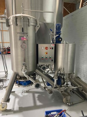 Velo Acciai #FV10VA, Final Filter, 2013 - Image 2