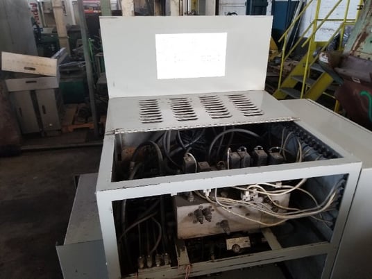 18" x 22" Marvel #MV460PC/2, vertical bandsaw, 1.25" x 15'-8" blade, 60-360 FPM, 7.5 HP - Image 6