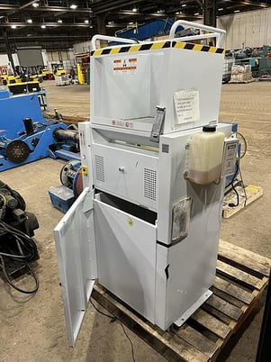 Destroyit #4605, shredder P3 security level, cross cut shred type, 50-60 sheet capacity, 18" throat - Image 2