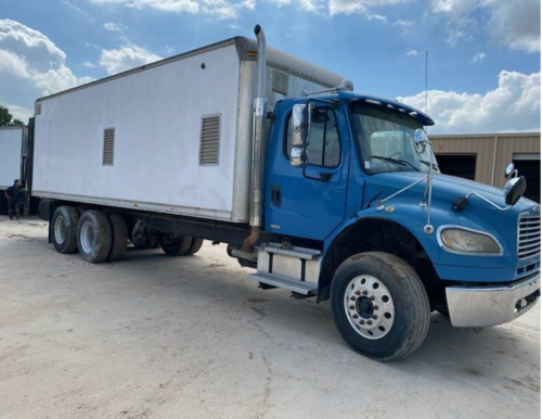 Daimler Trucks North America LLC #M2, Freight Liner M2 Equipped with new Boiler System, HS 156 sq.ft., 150 - Image 3