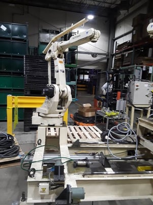 Motoman, YR-SK16-J00, Robotic Arm & Controller, Teach pendant, 1999 - Image 6