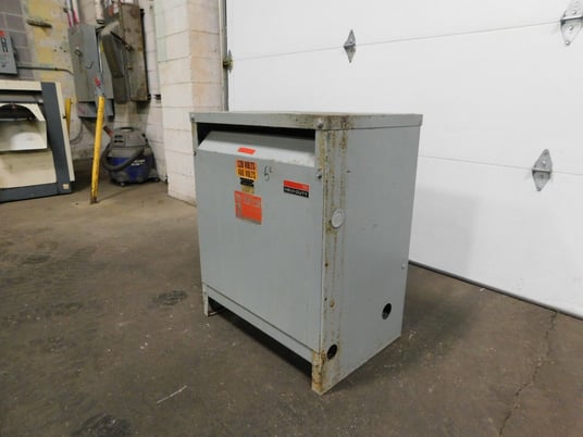 45 KVA 480 Primary, 120 Secondary, Hevi-Duty electric transformer - Image 3