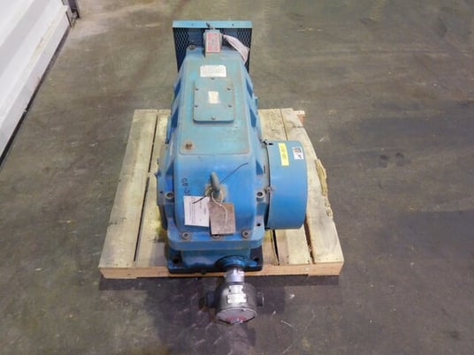 231 HP @ 1750 RPM, 107 RPM out, Rexnord R parallel shaft, right angle speed reducer, 16.25 ratio - Image 5