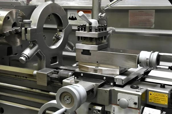 14" x 40" GMC #GML-1440HD, Bed Gap Lathe, 6 HP, 1800 RPM, 14-7/8" Swing, 3-1/2" Chuck - Image 5