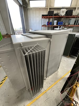2000/2200 KVA 12470Y Primary, 420 Delta Secondary, 3 phase, Padmount Transformer - Image 2