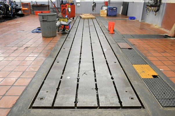 60" x 420" T-Slotted Floor Plate, 5 Slots - Image 1