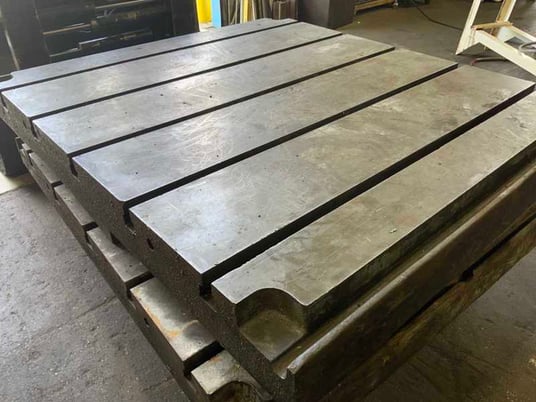 60" x 420" T-Slotted Floor Plate, 5 Slots - Image 4