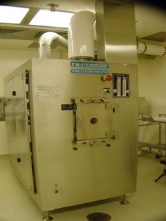 24" Freund Vector #HC48/60, Coating Pan, Explosion Proof Dust Collectio - Image 1