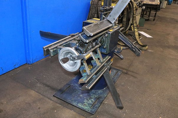 1600 lb. Cooper Weymouth #2RD, Uncoiler, 18" Coil Width Capacity, (9) Keepers, 1995 - Image 4