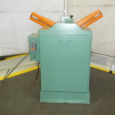 4000 lb. American #60, Uncoiler, 24" Width Capacity, 21" ID x 60" outside dimensions, 440 V., 1988 - Image 4