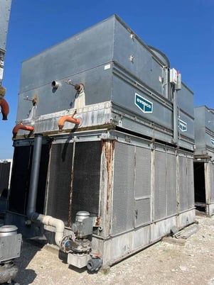 713 Ton, Evapco #ATC-1426E-1G, Evaporative Condenser, 81.5 cu. Vol., 126000 CFM, 400 PSI, 7.5 HP, 460 V., 2009 - Image 6