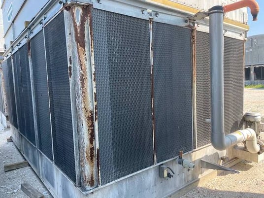 713 Ton, Evapco #ATC-1426E-1G, Evaporative Condenser, 81.5 cu. Vol., 126000 CFM, 400 PSI, 7.5 HP, 460 V., 2009 - Image 8