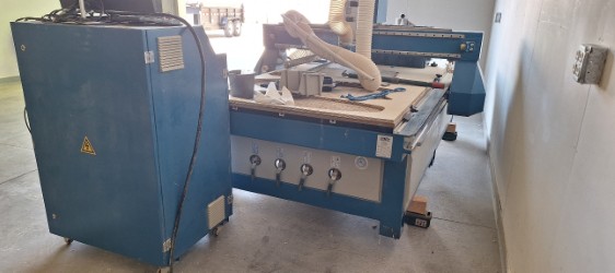 Baileigh #WR-84V, CNC Router, 220V 1 Ph, Cyclone DC2100C Dust Collector, 4x8' Table, 2023 - Image 6