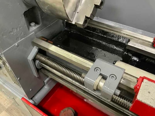 16" x 60" South Bend Gap Bed Engine Lathe, 16" swing, 60" centers, 10" chuck - Image 6